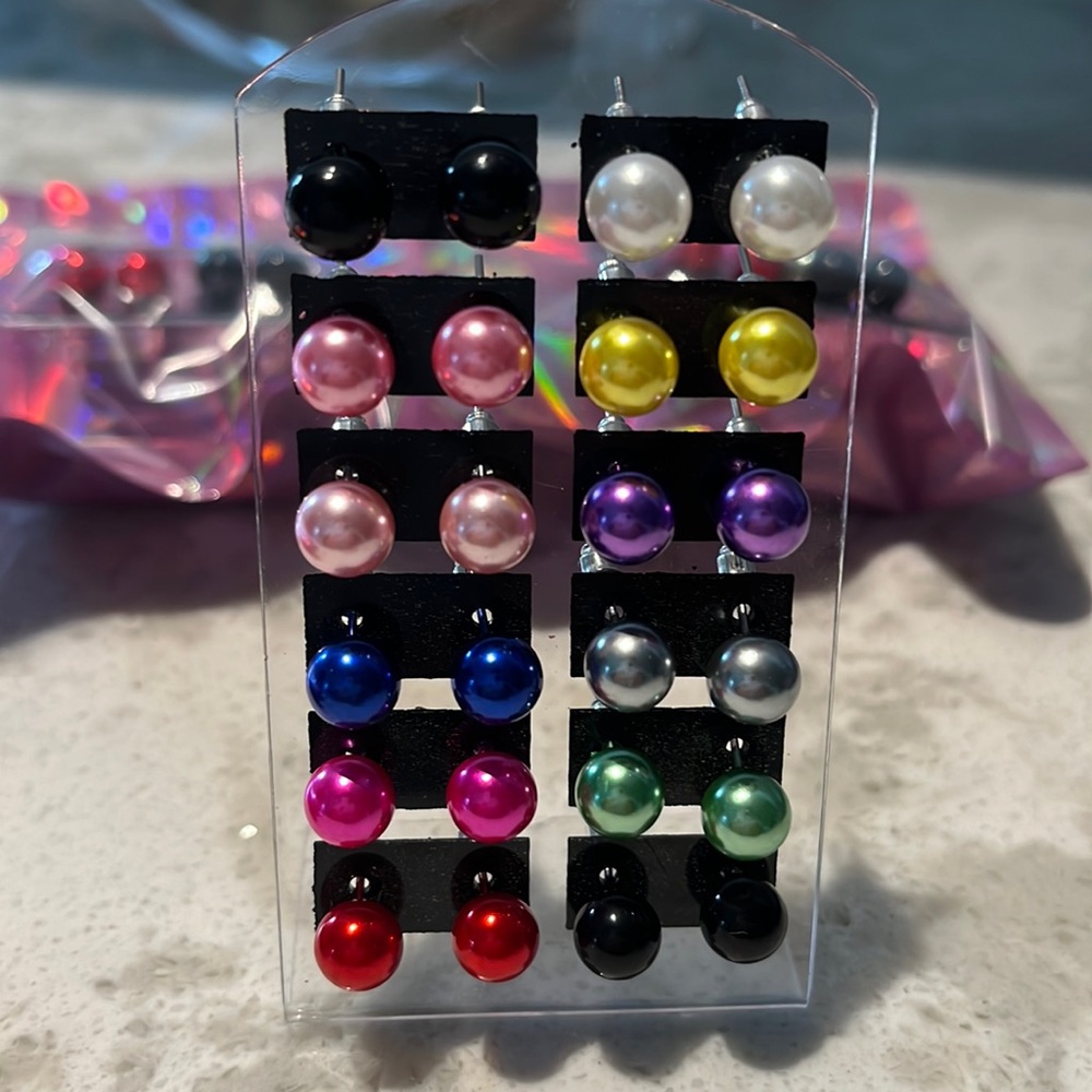 NWT Earrings 12 pairs studs multicolored